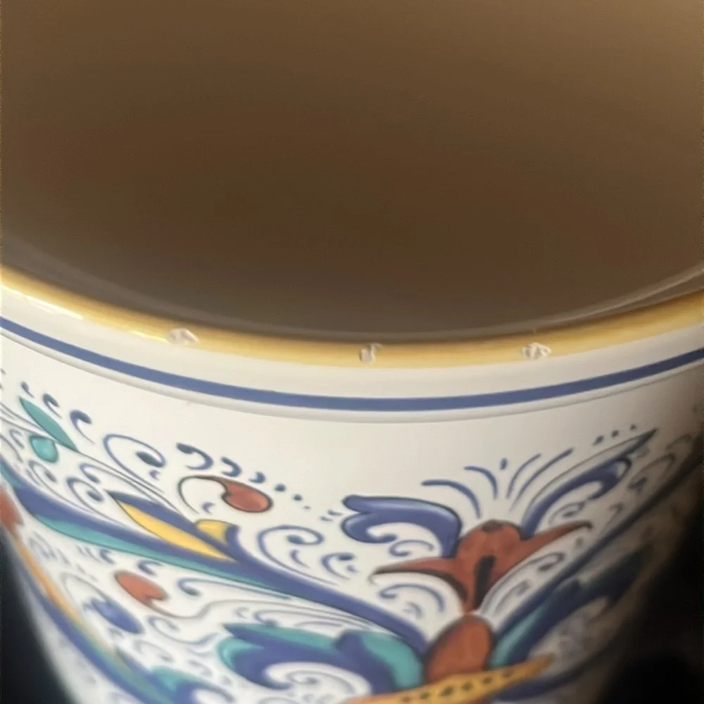 SUR LA TABLE Deruta ceramic made in Italy utensil holder.